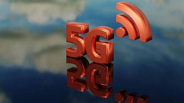 深度解析小米5G手机：功能特性、性能表现、定价策略及市场竞争分析